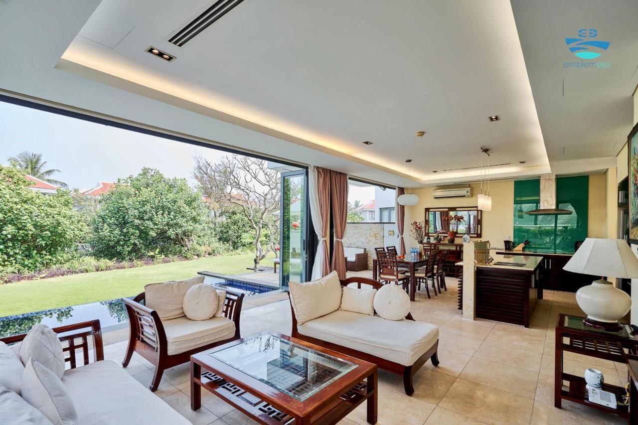 Emblem Sea 2 Bedroom Villas Дананг Экстерьер фото